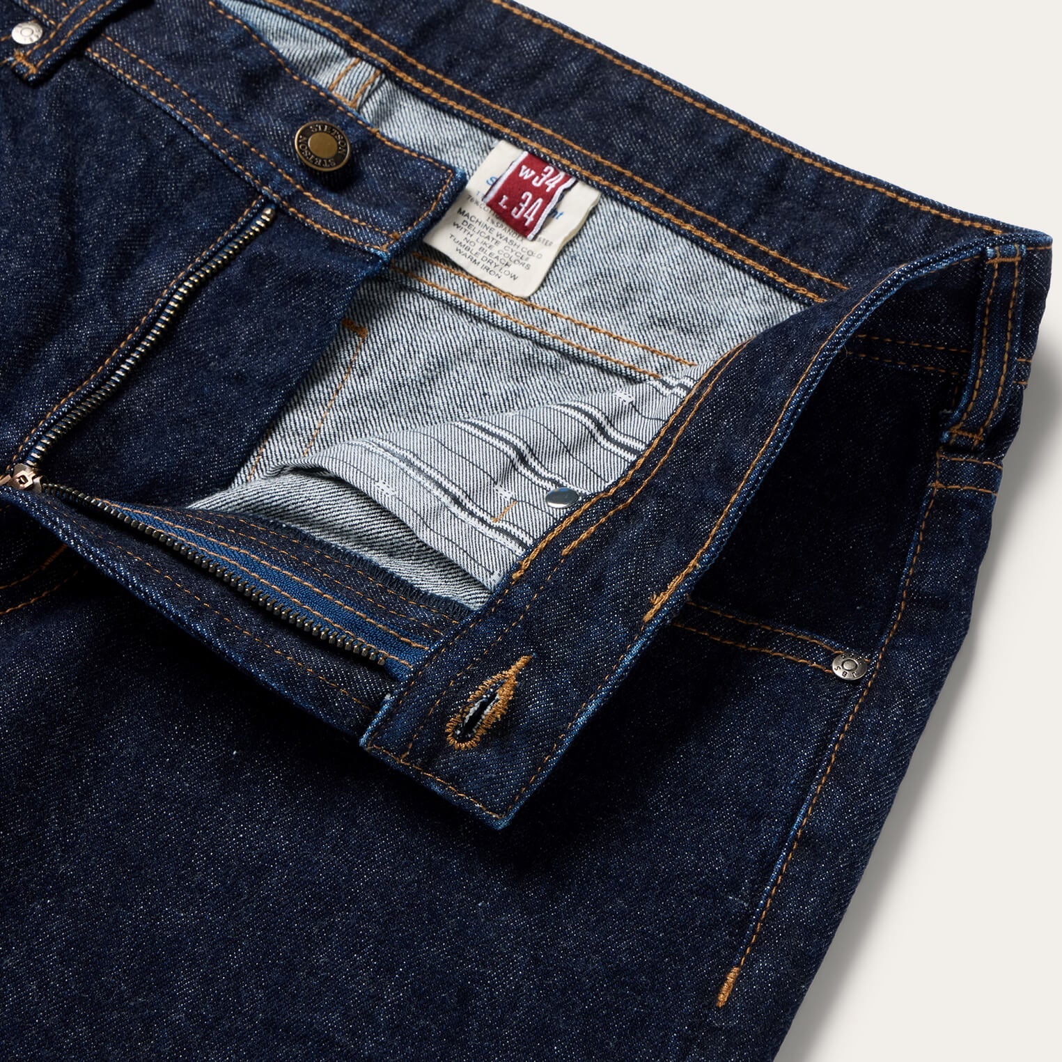 1210 Straight Fit Jeans