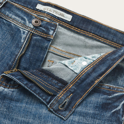 Ankle-Length Boyfriend Fit Jean