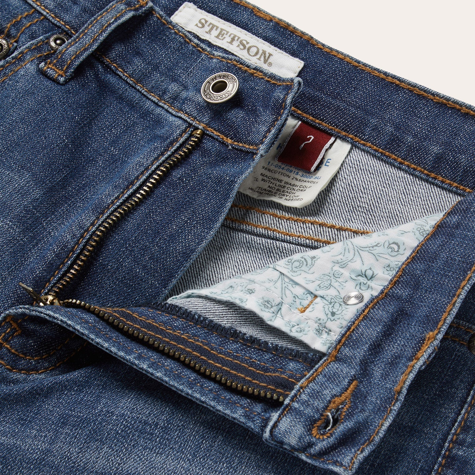 915 High Rise Straight Fit Crop Jeans