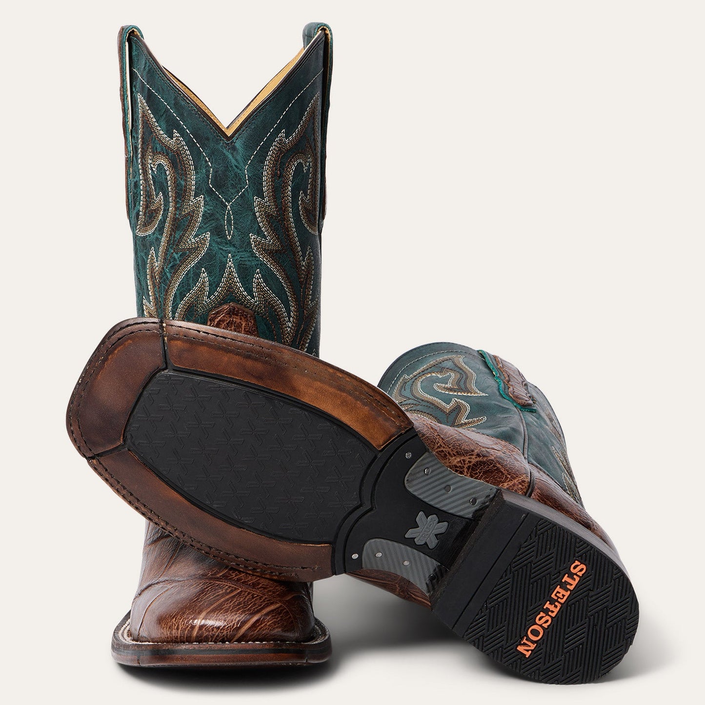 Nyle Boots