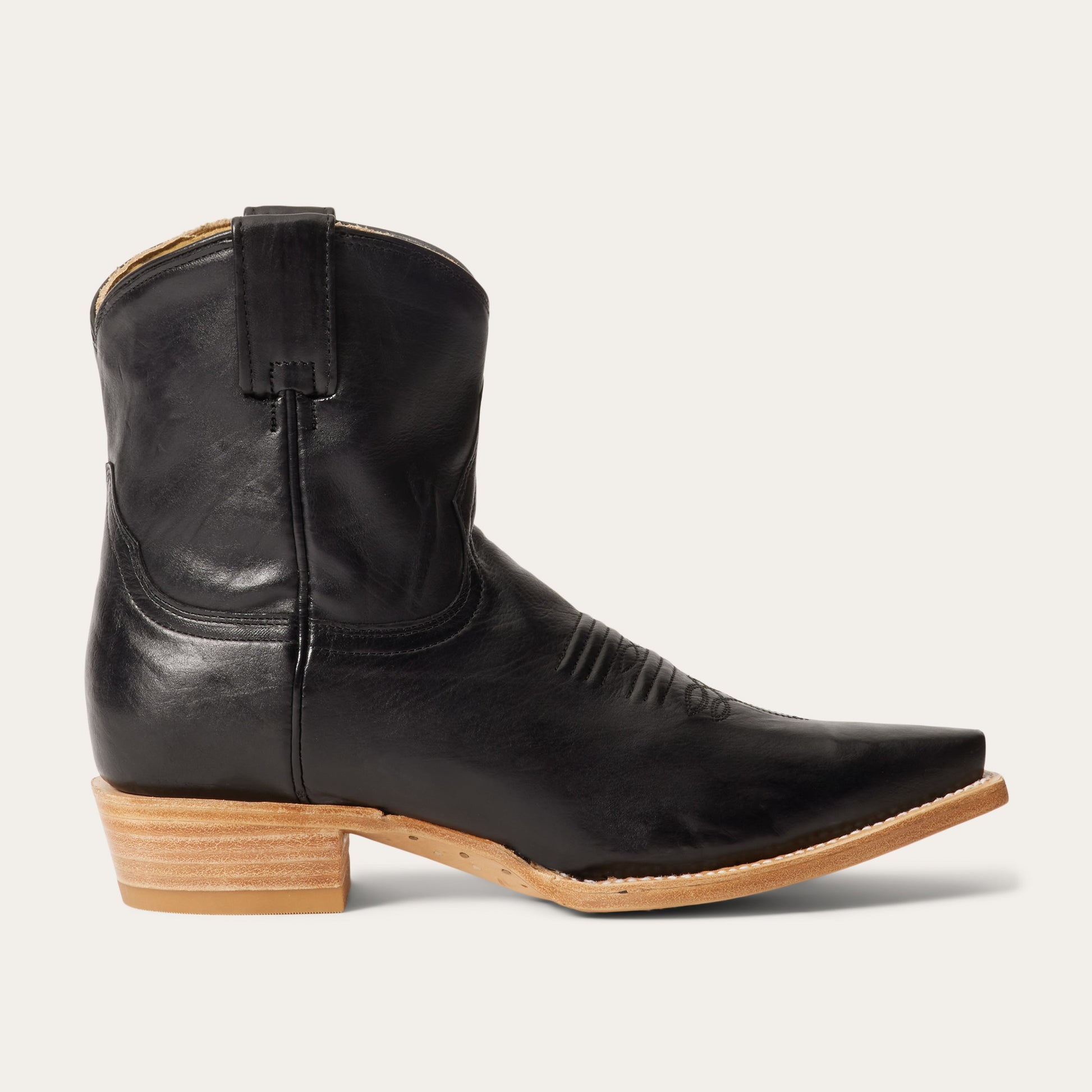 Riley Shorty Boots
