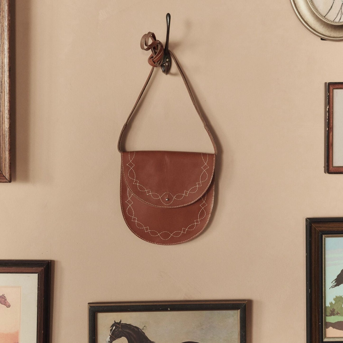 Stetson & THE GREAT. Saddle Stitch Bag