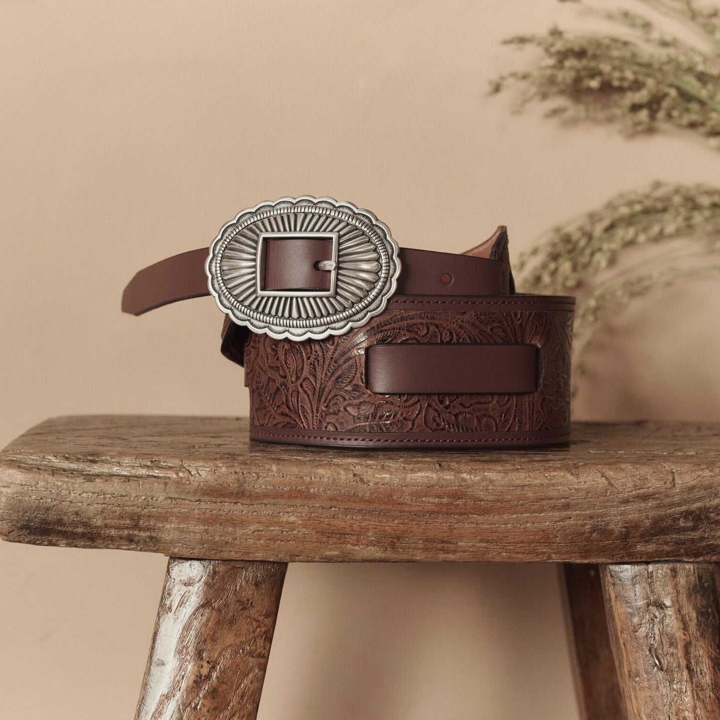 Stetson & THE GREAT. Tooled Waist Belt