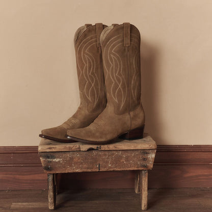 Stetson & THE GREAT. Suede Cowboy Boot