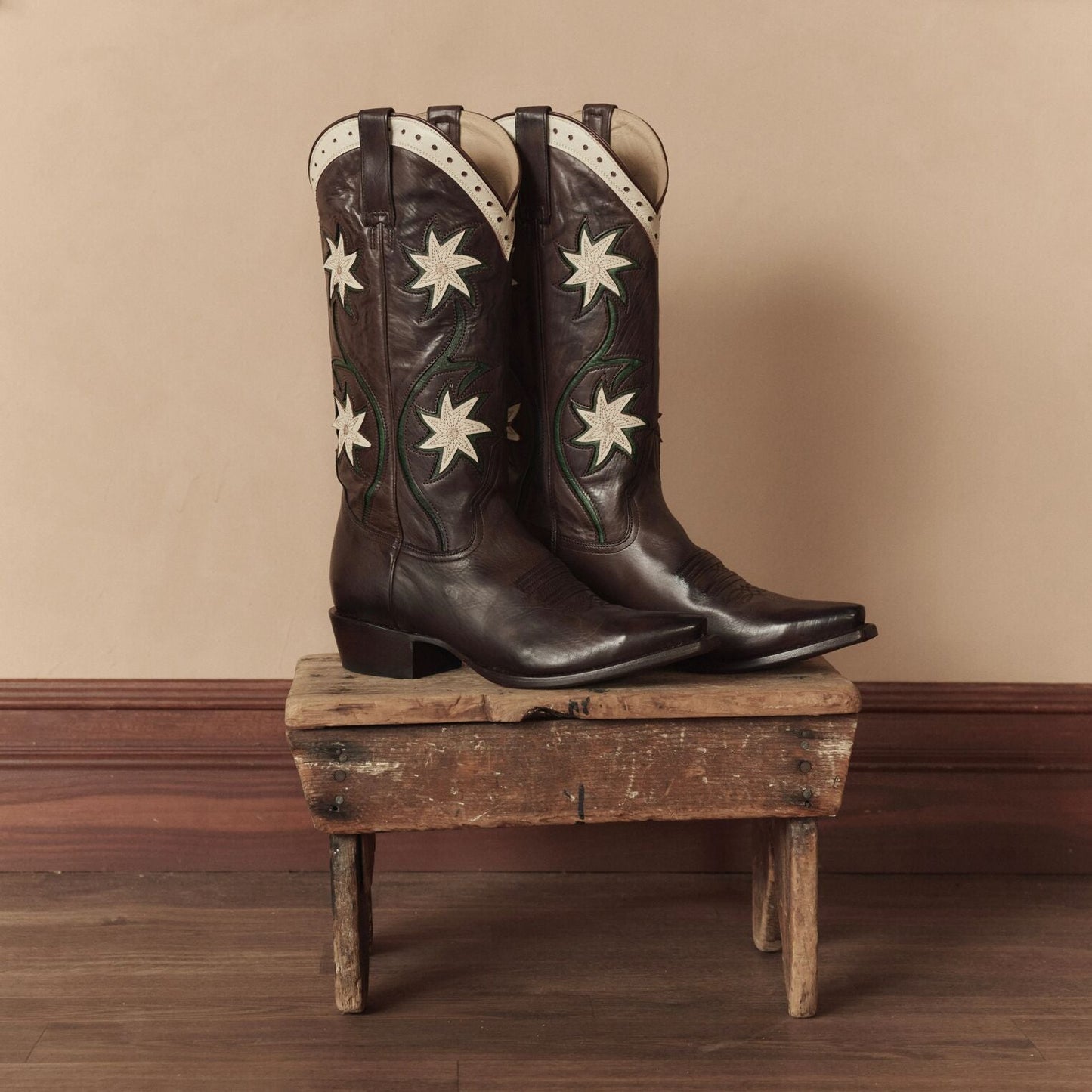 Stetson & THE GREAT. Floral Cowboy Boot