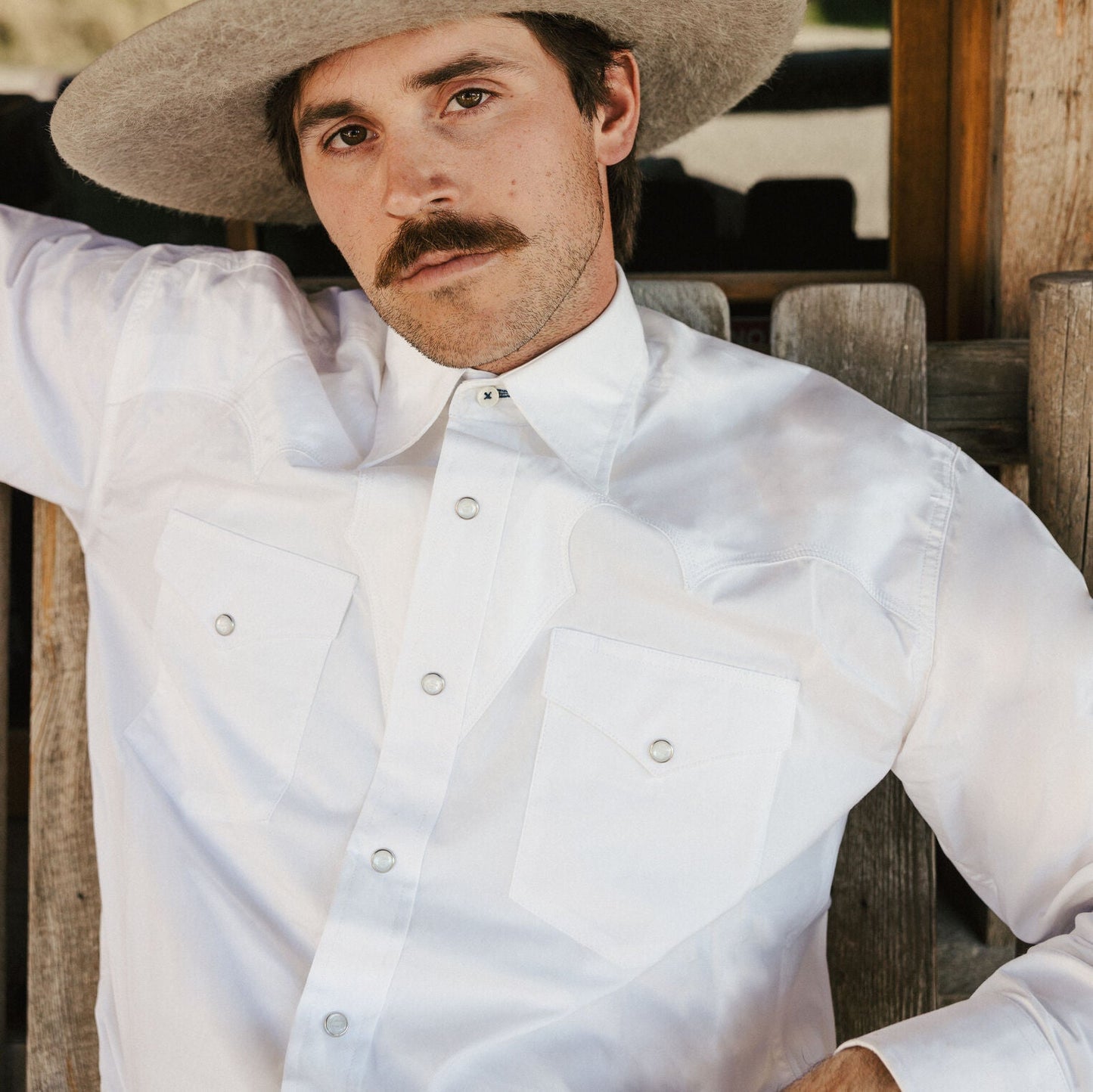 Classic Solid Snap Poplin Shirt In Optic White
